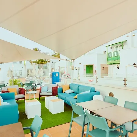 Hotel apartamentowy Gloria Izaro Club