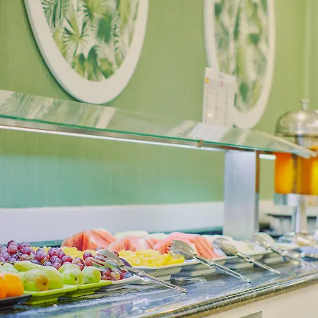 Gloria Izaro Club Puerto del Carmen (Lanzarote)