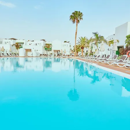 Gloria Izaro Club Puerto del Carmen (Lanzarote)