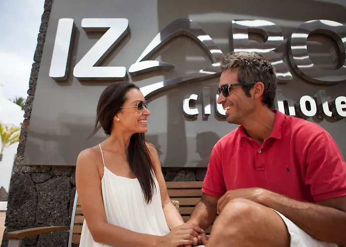 Apart-hotel Gloria Izaro Club