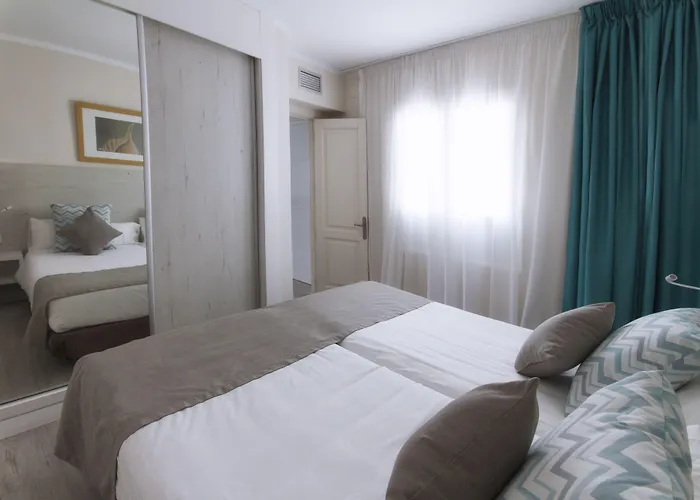 Gloria Izaro Club 4* Puerto del Carmen (Lanzarote)