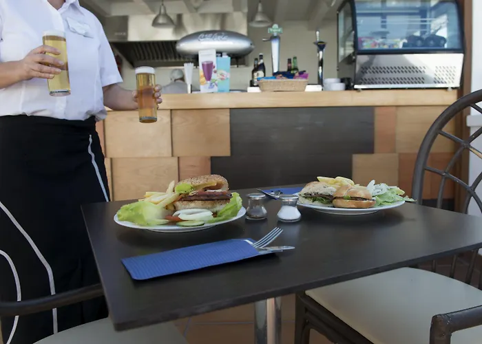 Gloria Izaro Club Apart-hotel