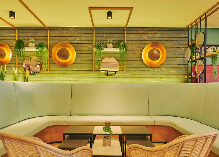 Apart-hotel Gloria Izaro Club