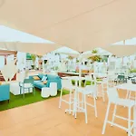 Gloria Izaro Club
