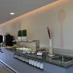凯莱伊左洛俱乐部酒店 卡门港
