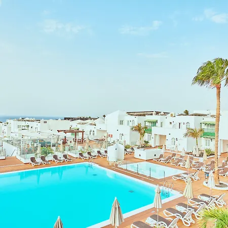 Gloria Izaro Club Puerto del Carmen (Lanzarote)