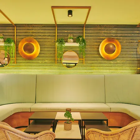 Gloria Izaro Club 4*