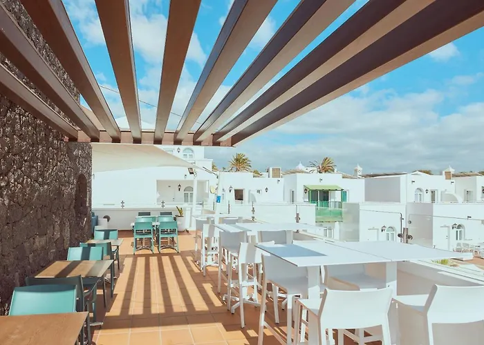 Hotel apartamentowy Gloria Izaro Club 4*