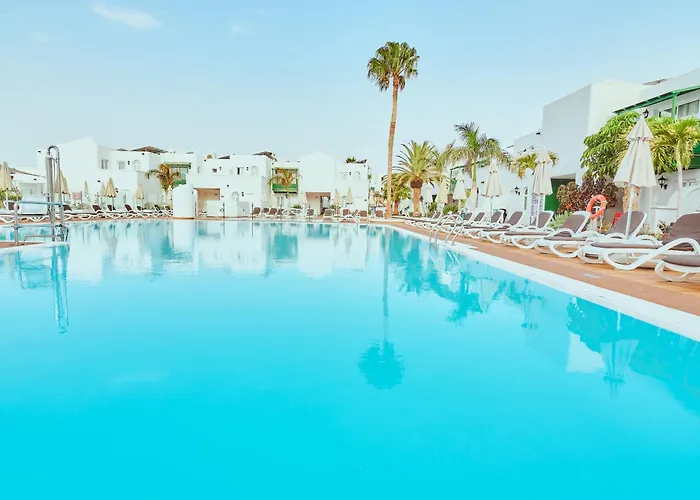 Gloria Izaro Club Puerto del Carmen (Lanzarote)