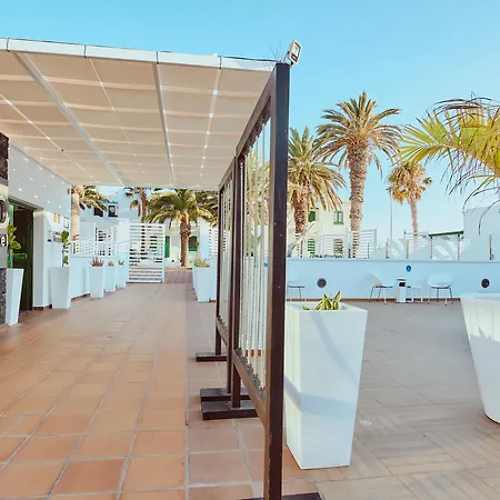Apart Otel Gloria Izaro Club
