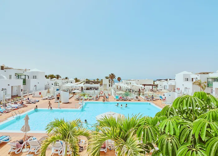 Gloria Izaro Club Aparthotel